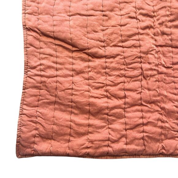 Pottery Barn Coral Silk Channel Stitch 27" Euro Sham Pillow Case Square Preppy - Picture 10 of 10